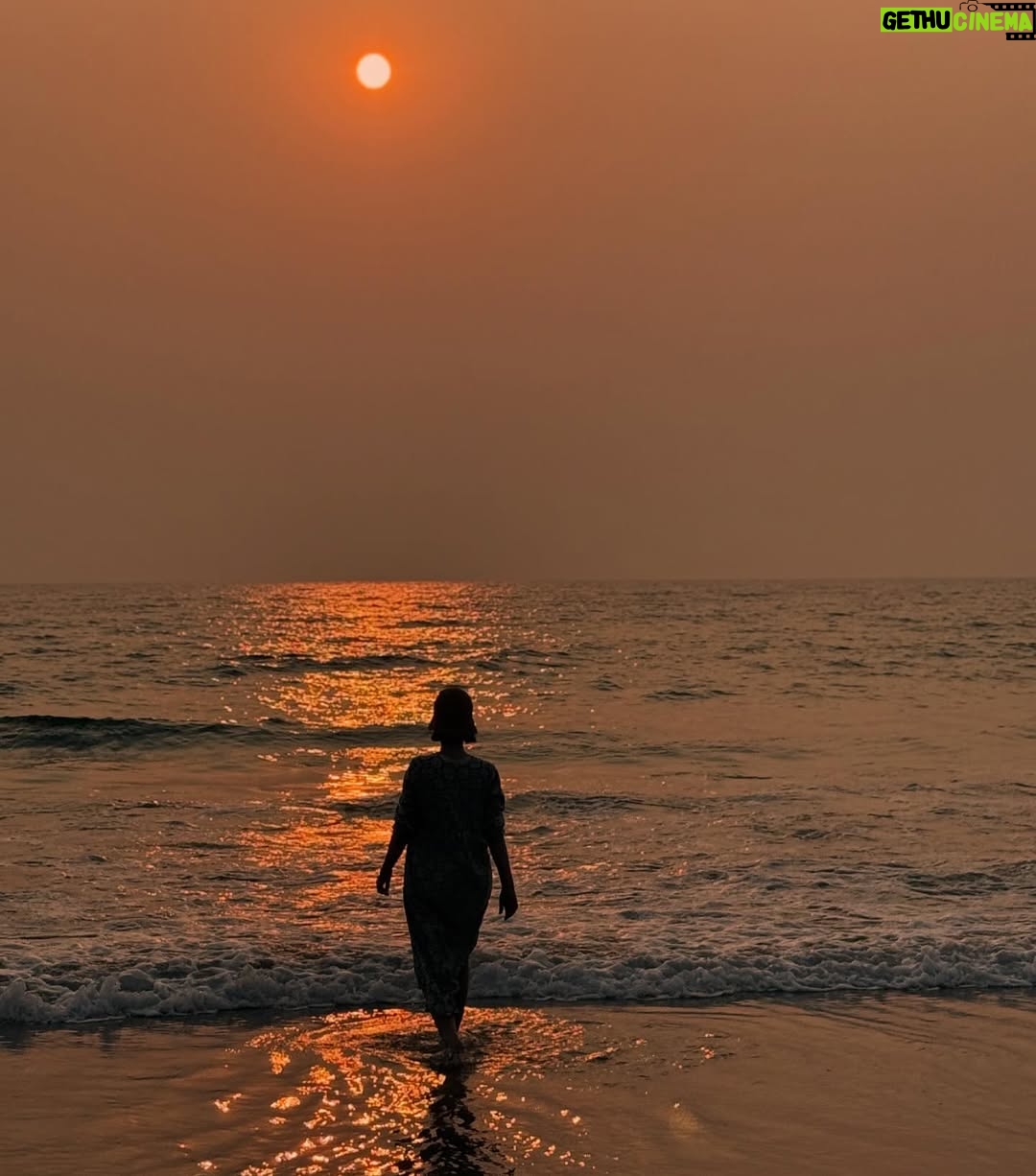 Pardis Ahmadieh - 93.1K Likes - From Iran to India, a journey within.
The more I see, the less I knowš¤
āā
Ų§Ų² Ų§ŪŲ±Ų§Ł ŲØŁ ŁŁŲÆŁŲ³ŲŖŲ§ŁŲŲ³ŁŲ±Ū ŲØŁ ŲÆŲ±ŁŁ
ŁŲ±ŚŪ ŲØŪŲ“ŲŖŲ± ŲØŲØŪŁŁ
ŲŚ©Ł
ŲŖŲ± Ł
ŪŲÆŁŁŁ
ā¦š¤
#solotraveler #india #agra #delhi #goa #gandhi #newjourney #yoga #meditation #saminyoga #trimurtiyogaschool #loveyourself