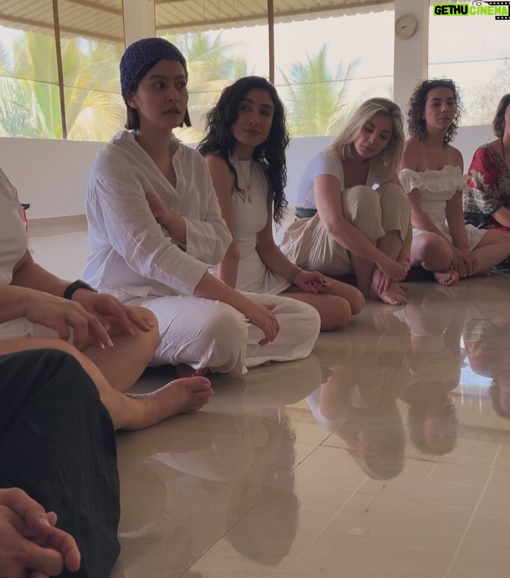 Pardis Ahmadieh - 93.1K Likes - From Iran to India, a journey within.
The more I see, the less I knowš¤
āā
Ų§Ų² Ų§ŪŲ±Ų§Ł ŲØŁ ŁŁŲÆŁŲ³ŲŖŲ§ŁŲŲ³ŁŲ±Ū ŲØŁ ŲÆŲ±ŁŁ
ŁŲ±ŚŪ ŲØŪŲ“ŲŖŲ± ŲØŲØŪŁŁ
ŲŚ©Ł
ŲŖŲ± Ł
ŪŲÆŁŁŁ
ā¦š¤
#solotraveler #india #agra #delhi #goa #gandhi #newjourney #yoga #meditation #saminyoga #trimurtiyogaschool #loveyourself