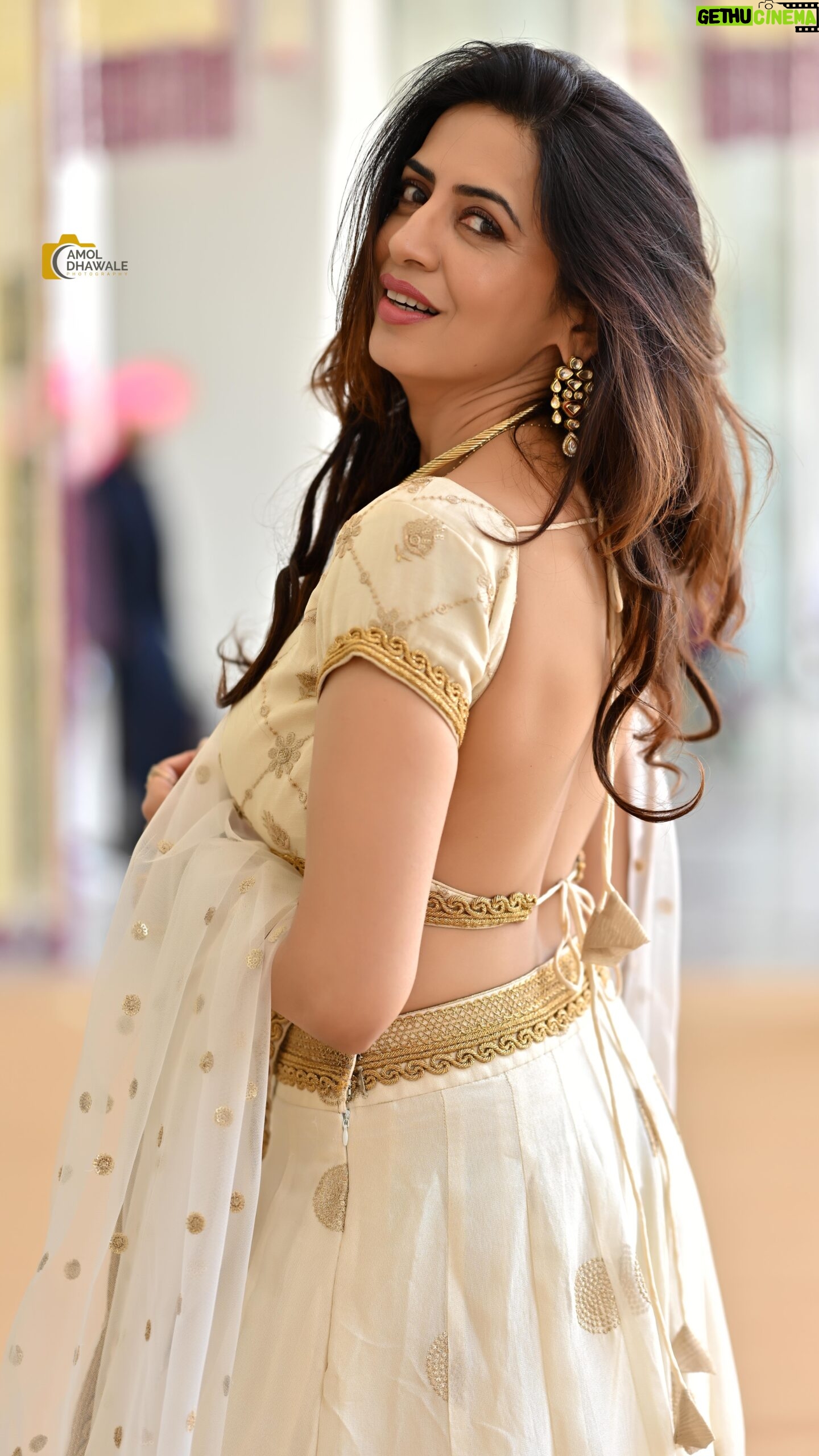 Parinita Seth - 3.1K Likes - it’s all about having EX … EXtra Love , EXtra hugs, Extra large pizza , EXTRA EXTRA MONEY 😂🙏🏻. #trendingreels #trend #trendingsongs #instagood #instagram #instafashion #indianstyle #viral #insta #love #grateful 🙏🏻. picture credit : @aamoldhawalephotography