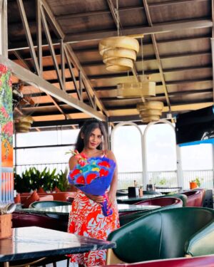 Pinky Gowda Instagram - Cheers to Another Year🥂✨
#birthday #pinkygowda6 #brosprincess6 #explore