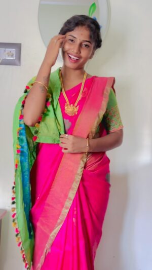 Pinky Gowda Instagram - Follow @bros__princess_6 
#brosprincess6 #pinkygowda6 #explore #kannadasongs #reelkarofeelkaro #reelitfeelit #foryou