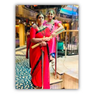 Pooja Sani Instagram - The Women ❤️ Love Beyond Measure ✨🧿
.
#poojasani #bornoninstagram