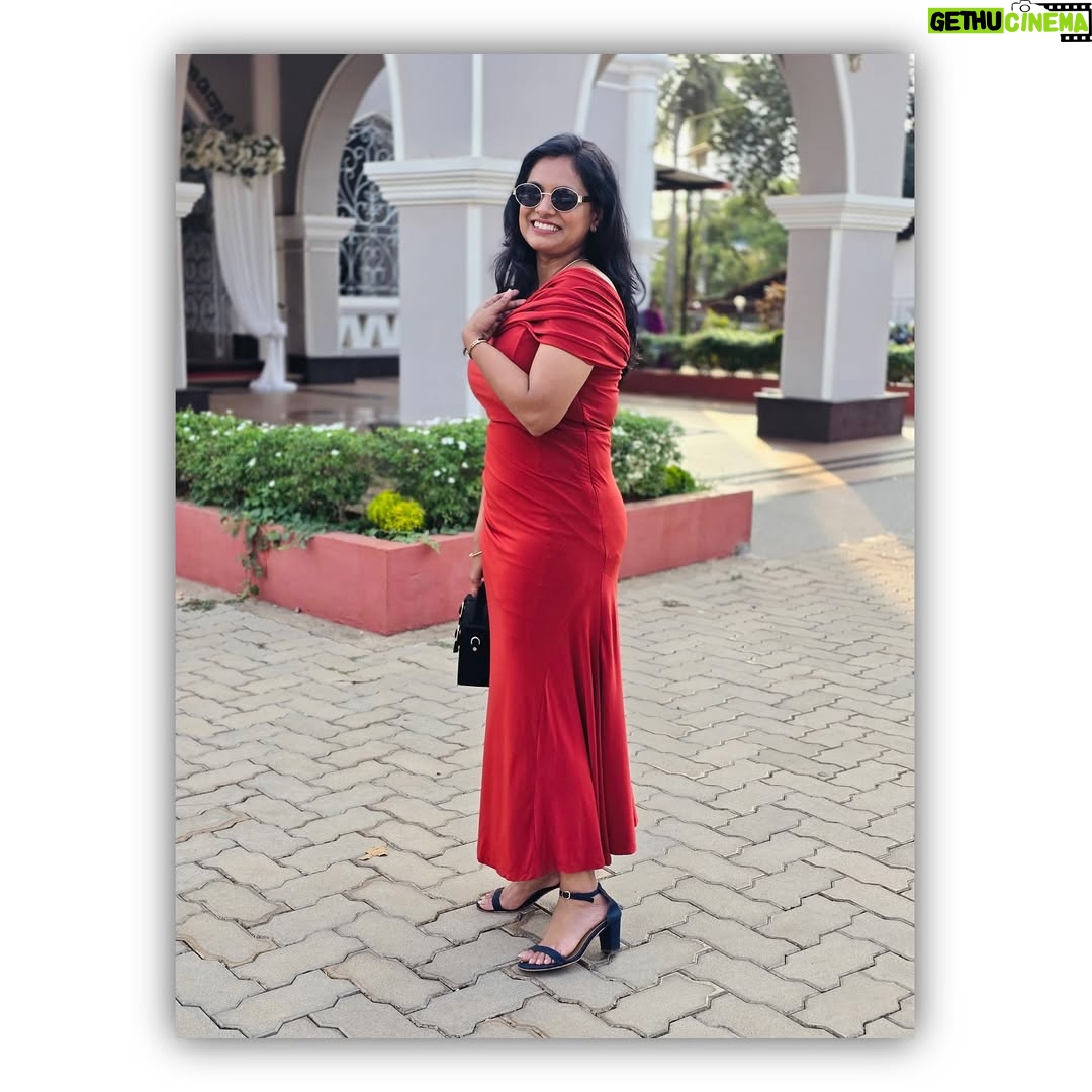 Pooja Sani - 11K Likes - Proud owner of chubby cheeks 🙊😇
.
PC : @smichaeljack49 📸
.
👗: @myntra
.
#poojasani #bornoninstagram