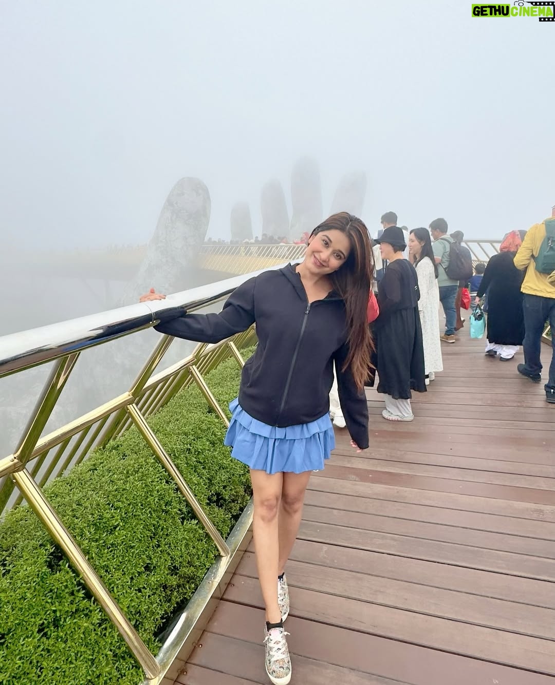 Prachi Bansal - 14K Likes - 🤍❤️🩹🤍
:
:
:
:
:
#instamood #mood #vietnam #photodump #potd #prachibansal