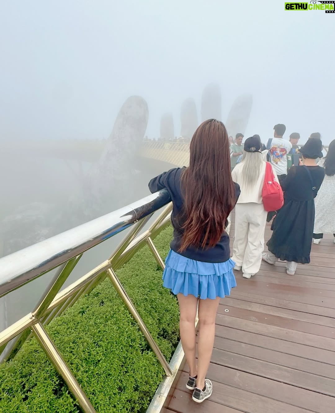 Prachi Bansal - 14K Likes - 🤍❤️🩹🤍
:
:
:
:
:
#instamood #mood #vietnam #photodump #potd #prachibansal
