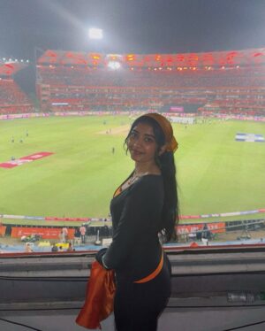 Preethi Pagadala Instagram - Am I an SRH girlie after this match? HIGHLY POSSIBLE 
🧡🧡🧡
.
.
.
#srharmy #srh #IPL #hyderabad