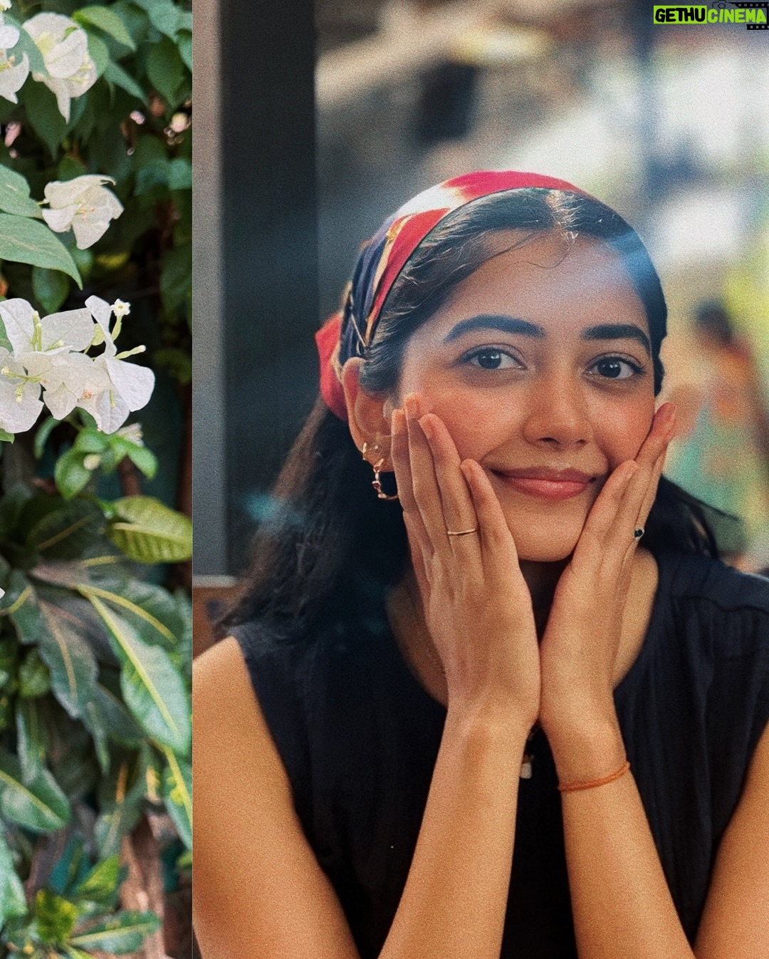 Preethi Pagadala - 88.9K Likes - Soft smiles, pretty flowers, good vibes as always 😝🫶🏼