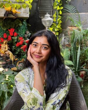 Preethi Pagadala Instagram - 😁😁😁
Temple ellara ivala? 😝