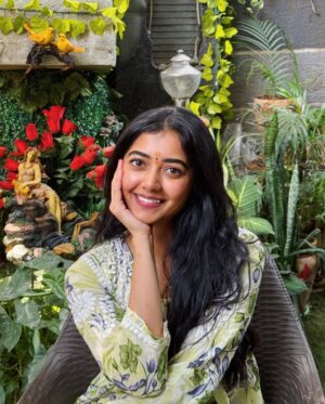 Preethi Pagadala Instagram - 😁😁😁
Temple ellara ivala? 😝