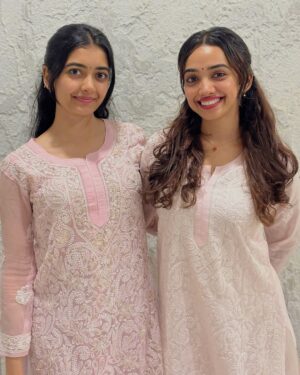 Preethi Pagadala Instagram - Twinningggg 🌸🌸🌸