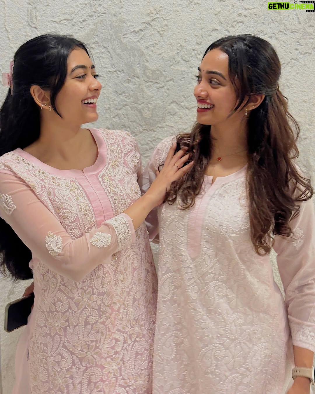 Preethi Pagadala - 502.8K Likes - Twinningggg 🌸🌸🌸