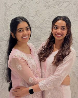 Preethi Pagadala Instagram - Twinningggg 🌸🌸🌸