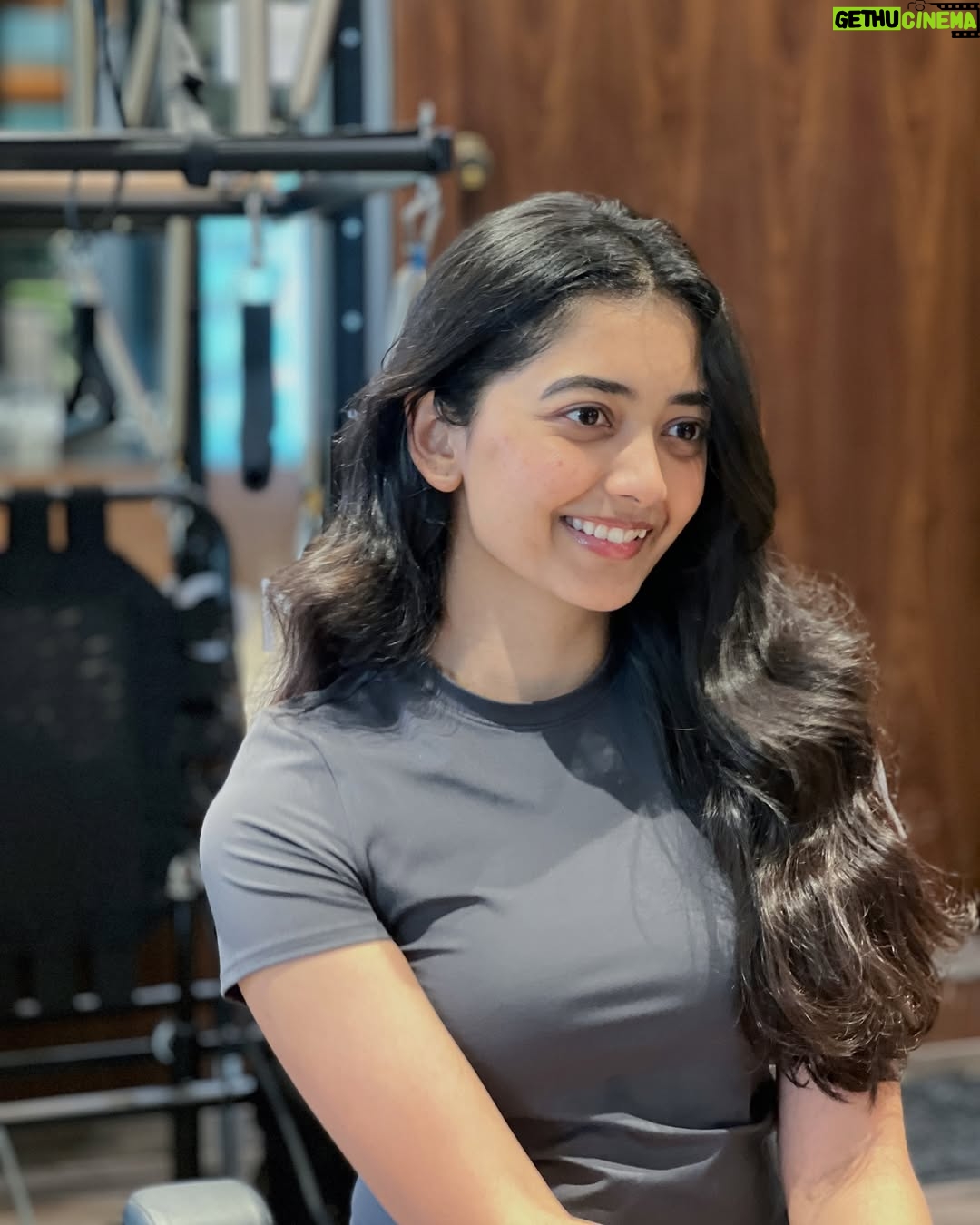 Preethi Pagadala - 59K Likes - Huge huge shoutout to @pilatesandbeyond.in for making me feel like superwoman after only a month and I highly recommend it to everyone it’s insane how much strength I’ve gained in such a short span of time and I LOVE ITTTT
.
.
.
(P.S not sponsored and truly coming from the bottom of my heart 🥹🫶🏼 love ya’ll @pilatesandbeyond.in )
.
.
Also a shoutout to @saanve.megghana for being a fire photographer hehe 🙈❤️