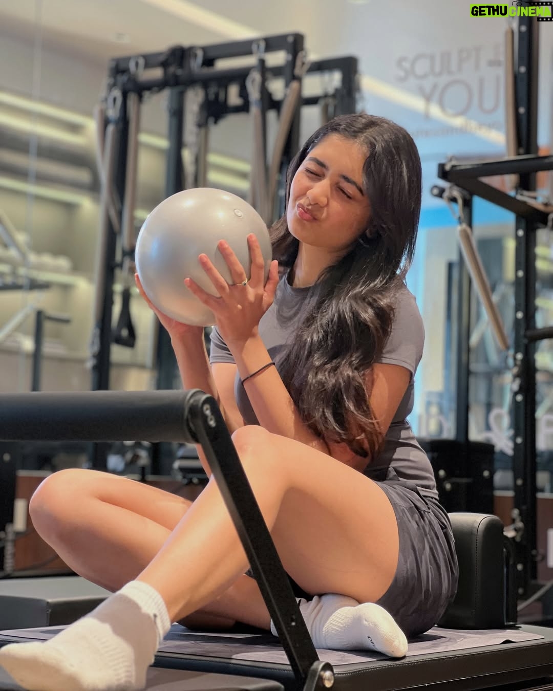 Preethi Pagadala - 59K Likes - Huge huge shoutout to @pilatesandbeyond.in for making me feel like superwoman after only a month and I highly recommend it to everyone it’s insane how much strength I’ve gained in such a short span of time and I LOVE ITTTT
.
.
.
(P.S not sponsored and truly coming from the bottom of my heart 🥹🫶🏼 love ya’ll @pilatesandbeyond.in )
.
.
Also a shoutout to @saanve.megghana for being a fire photographer hehe 🙈❤️