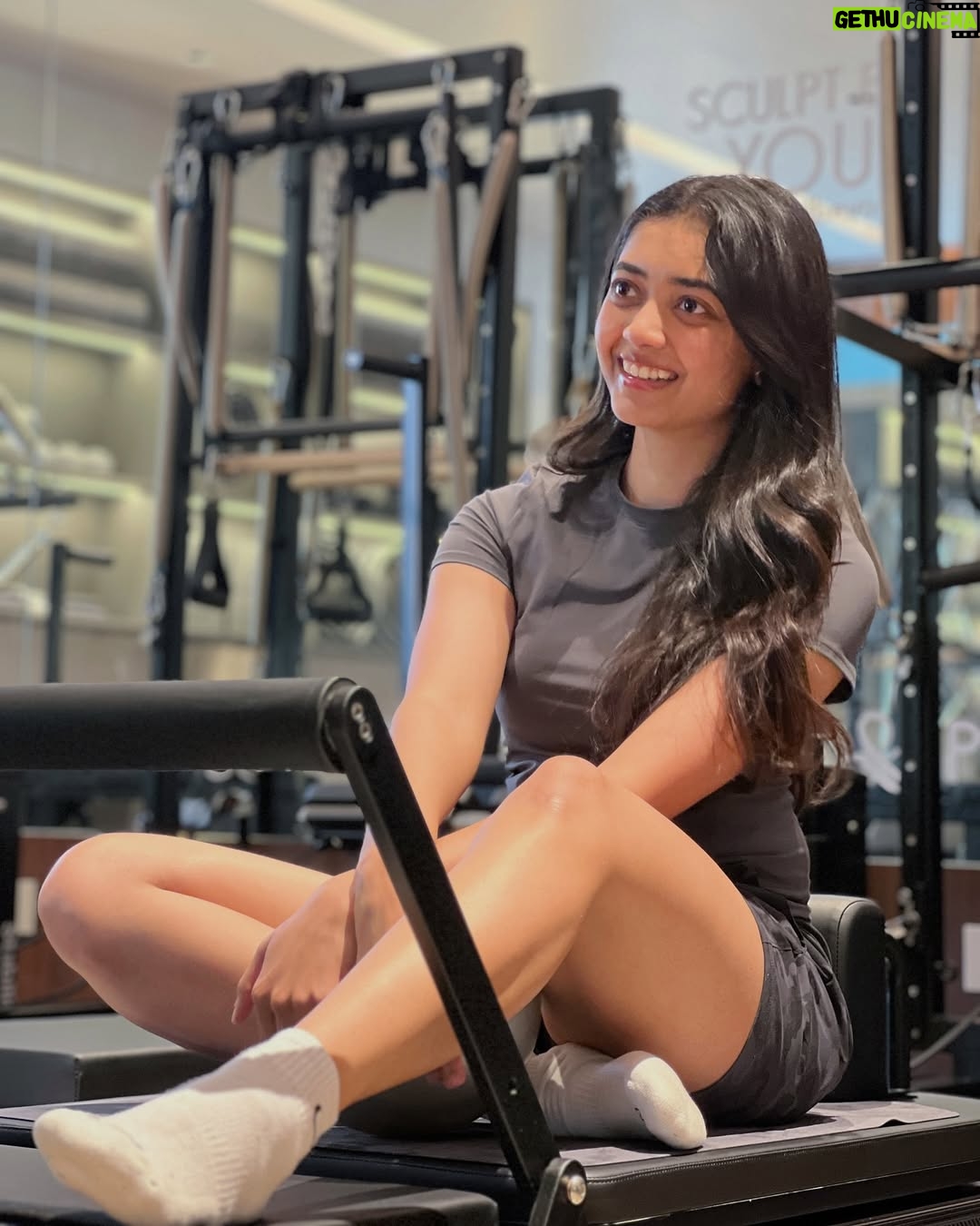 Preethi Pagadala - 59K Likes - Huge huge shoutout to @pilatesandbeyond.in for making me feel like superwoman after only a month and I highly recommend it to everyone it’s insane how much strength I’ve gained in such a short span of time and I LOVE ITTTT
.
.
.
(P.S not sponsored and truly coming from the bottom of my heart 🥹🫶🏼 love ya’ll @pilatesandbeyond.in )
.
.
Also a shoutout to @saanve.megghana for being a fire photographer hehe 🙈❤️
