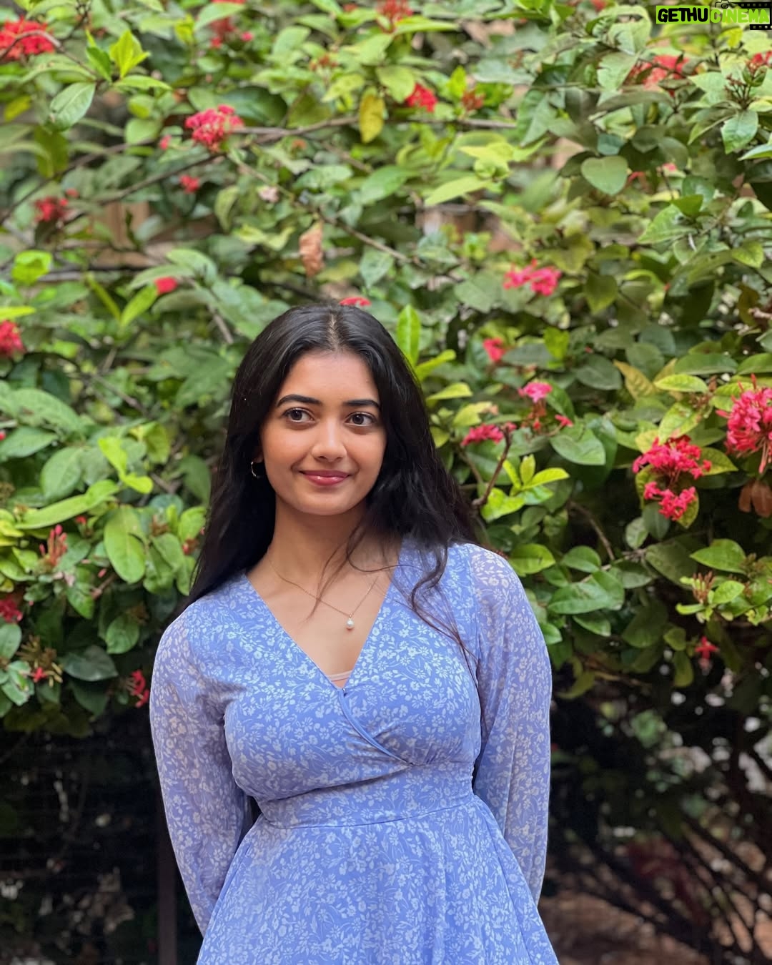 Preethi Pagadala - 86.5K Likes - A not so aesthetic Christmas post 🤪