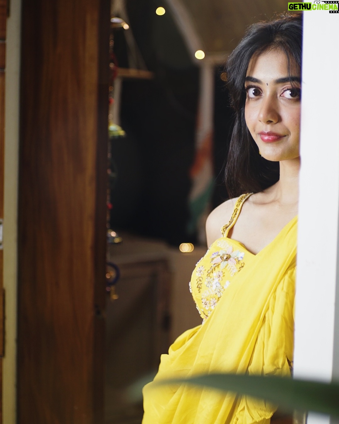 Preethi Pagadala - 29.8K Likes - 🌼🌼🌼
.
.
.
📸: @frameinsidetheframe