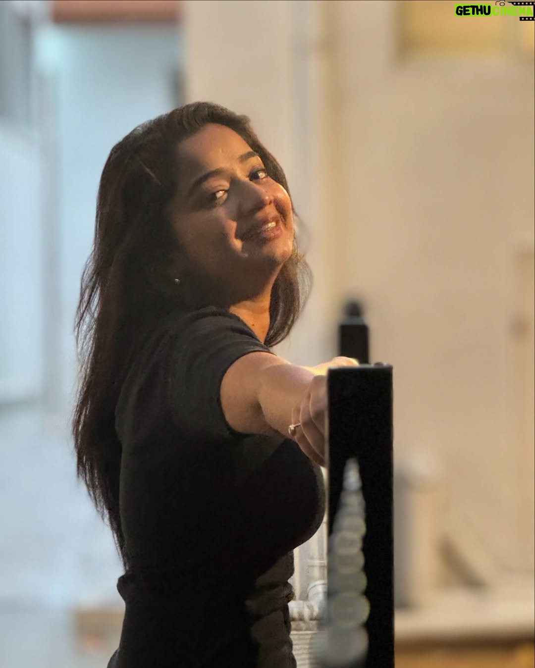 Priya J Achar - 12.1K Likes - ನಿನ್ನಿಂದ ತಾನೆ …♥️
.
.
.
#priyajachar #love.exe #favsong