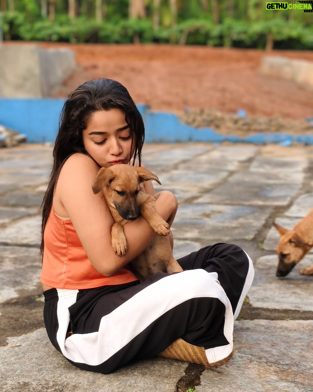 Priya J Achar - 30.7K Likes -