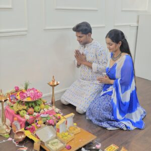 Priyanka Diwate Instagram - Why to post worships only on mondays and tuesdays, everyday is a blessing day #worshipday 

#postoftheday #couple