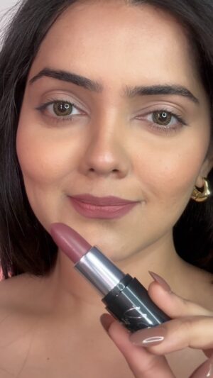 Priyanka Diwate Instagram - ✨ Found the perfect dupe alert you NEED to know about! 💋
Say hello to @RENEEOFFICIAL Prime Matte Lipstick in Vintage Rose, the perfect dupe of the iconic Charlotte Tilbury Pillow Talk Medium! 🌸

It’s the dreamiest nude-pink shade, super flattering on Indian and dusky skin tones, with a velvety matte finish that feels luxe without the splurge. 🙌

Use code PRIYANKADIWATE10 for 10% off on the RENÉE app & website!

#ad #RENÉECosmetics #PrimeMatte #lipstick #makeup #beauty #lips #cosmetics #mattelipstick #dupe