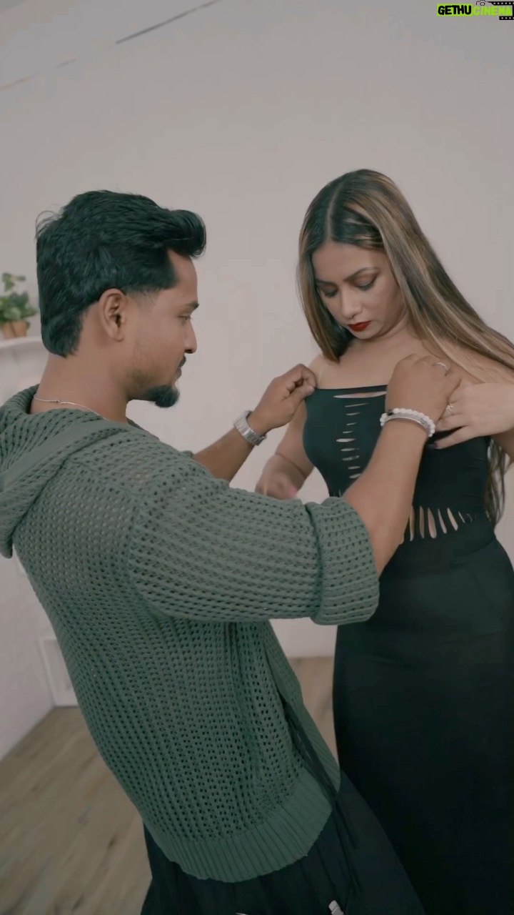 Priyanka Halder - 6K Likes - Costume cutter ✂️
.
.
✂️
.
.
✂️
.
#indiasgotlatent 
#samayraina 
#treanding 
#instareels 
#reels 
#fashion 
#viral 
#mohammadadil
#priyankahalder