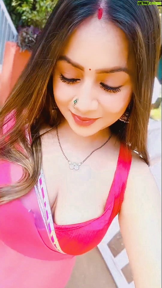 Priyanka Halder - 1.4K Likes - Happy Valentine's Day 🌹
#actor #onset #actorslife #valentinesday #worklife #mumbai