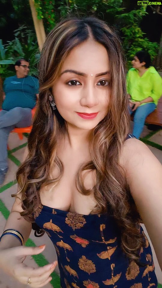 Priyanka Halder - 2.5K Likes - Thanks to all for showering love to my last series..❤️
Next one is coming soon.. 🤗  Love you all😘
#actor #onset #actorslife #shootlife #lovemywork #mumbai