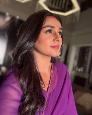 Rachana Mistry Instagram - Couldn’t select one or two or three soo here they are 🤭
All of them ♥️
Unfiltered me! 😅😋
.
.
.
.
.
#JAGRITIeknayisubah 
#GRATITUDE💌
#BLESSED🙏🏻🧿