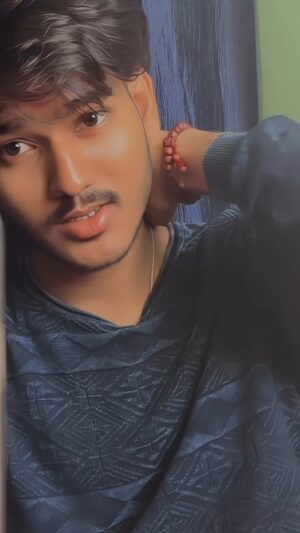 Rachu Suri Instagram - Olle hudugaaaa 🤭♥️🧿📌

#viral #trendingreels #viralvideos #kannadasongs #trendingsongs #trending #viralreels #kannadiga #fyp #fypシ