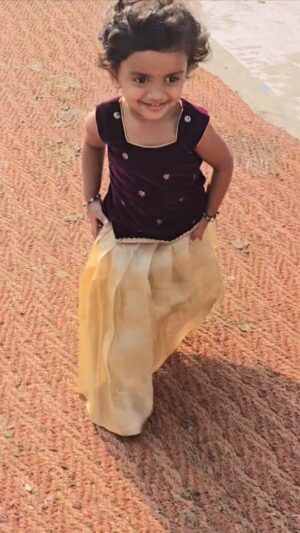 Rachu Suri Instagram - Naa siri😘❤️🧿 @pappa_girl_27 🌍

#rachusuri