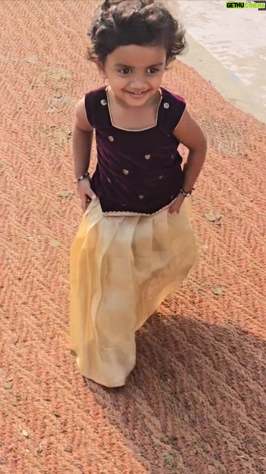 Rachu Suri - 2.6K Likes - Naa siri😘❤️🧿 @pappa_girl_27 🌍
#rachusuri