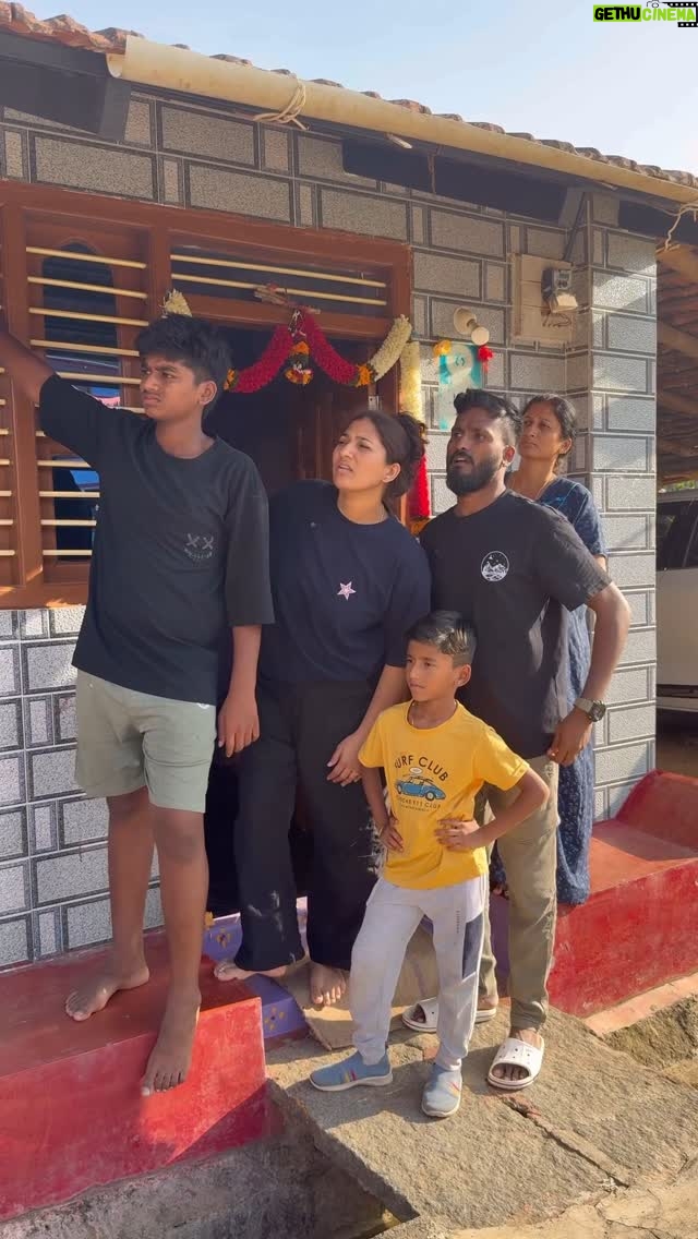 Rajani Shashikumar - 184.2K Likes - Yavo evu evella…😇…satthirorge 100varsha aayassu anthe 🤣🤣…
@shashikutty
#kannadareels #insta #reels #keepsupporting