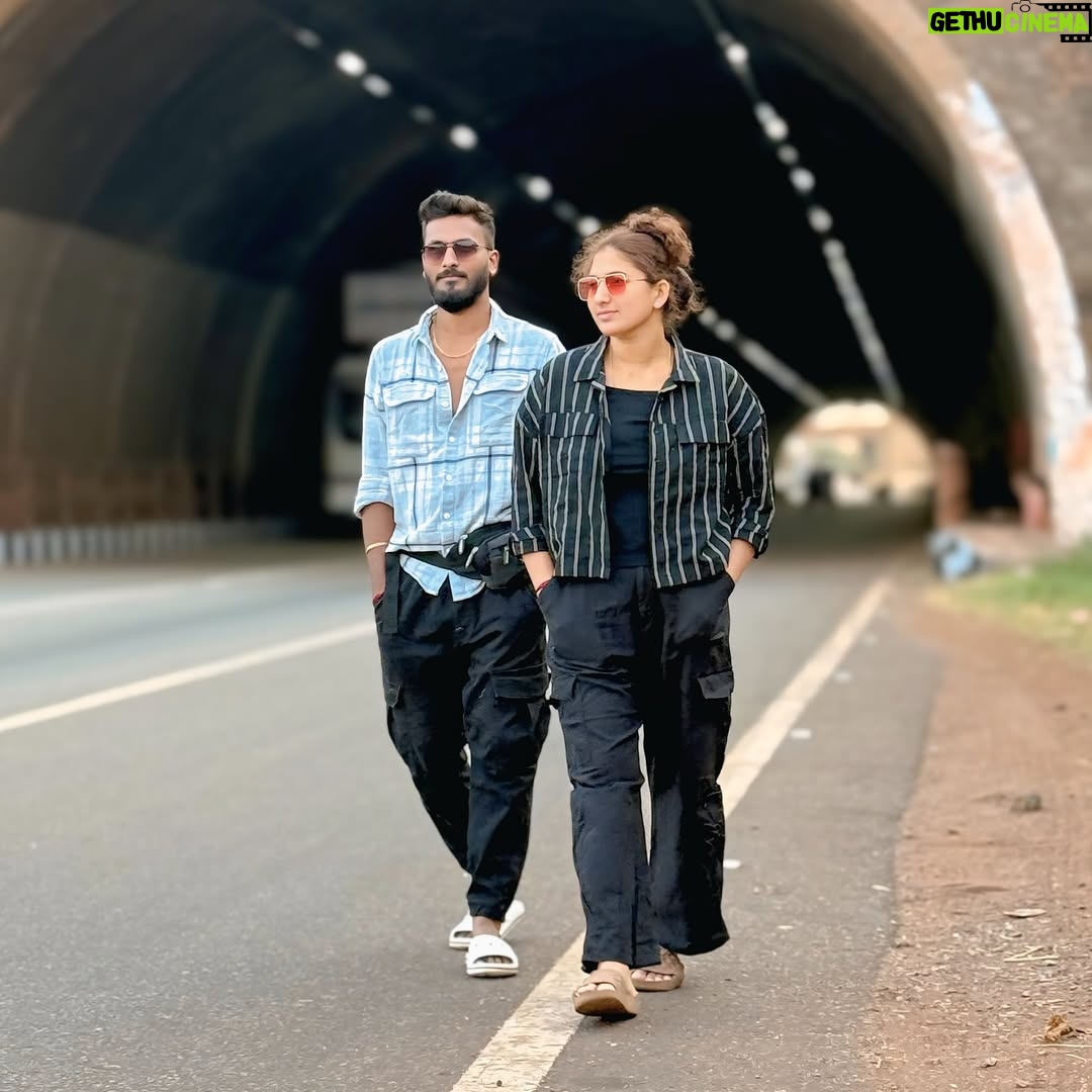 Rajani Shashikumar - 87.9K Likes - Life is short… make it sweetđŸŒ¼
@shashikutty
#kannada #insta #reels #keepsupporting