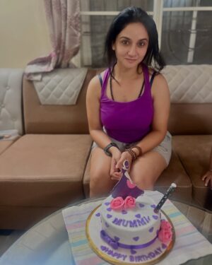 Rajini Instagram - I hope your special day this year gives you everything your kind heart desires.May your special day be filled with many amazing surprises. May God always provide you the most precious thing in life.Health, Love, Joy, Peace and Prosperity...Happy birthday mummiiii ❤️ keep smiling 🤗you look cute when you do 😍