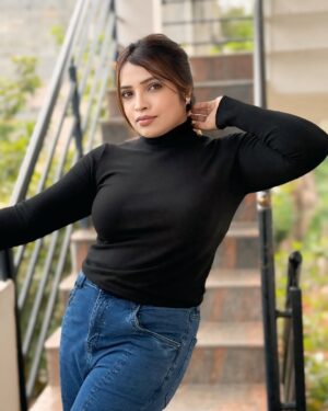 Rajini Lakshmish Instagram - Slay the day✨