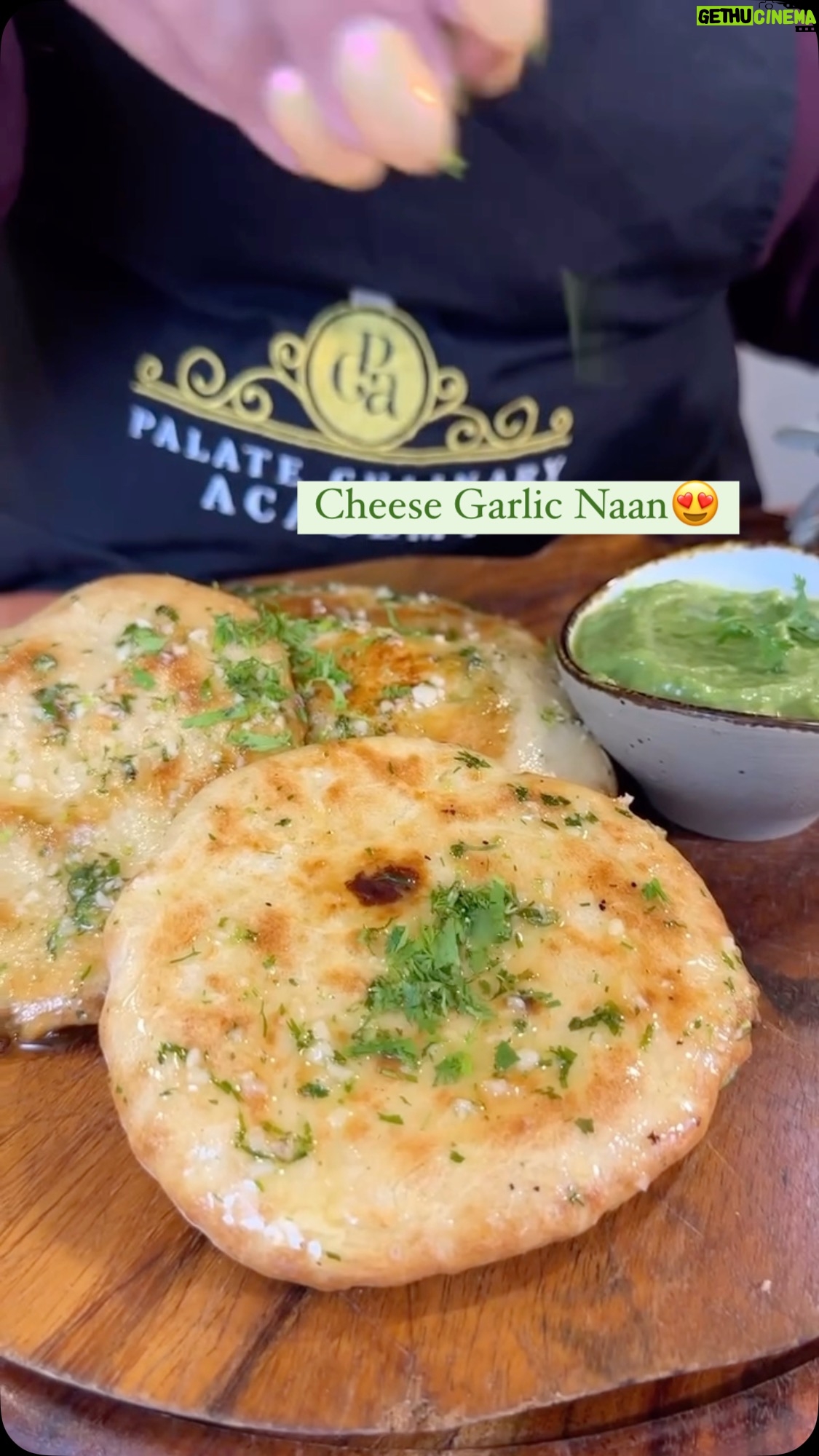 Rakhee Vaswani - 241 Likes - Cheesy garlic naan is the ultimate comfort food!😍Whip up this drool-worthy recipe and
indulge in a plate full of deliciousness!🤍
Comment ‘💗’ for recipe.
(Chessy naan, easy recipe, recipe, naan recipe, quick & easy, naan, trending recipe, homemade food, food )
#chefrakheevaswani #palateculinarystudio #palateculinaryacademy #trendingreels #reelsinstagram #reelsindia #explorepage #explore #fyp #fyp:/ #cheesegarlicnaan #recipes #cheesegarlicnaans #baking #bakinglove