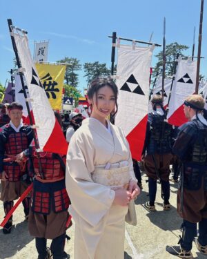 Raychell Instagram - 5月3日・4日と小田原で開催される

＊3日北條五代祭りの練り歩きに参加
＊4日「オダワラオープンマルシェ2025」ライブステージに出演させて頂きます！

どちらも無料イベントです！！

沢山の美味しいグルメと安らげる温泉♨️
そして小田原城や漁港⚓️

自然豊かで江戸情緖あふれる街・小田原へ
是非遊びにいらしてください🏯✨

私もGWは大好きな小田原で楽しみます❣️

💠3日練り歩きイベント詳細
https://www.odawara-kankou.com/topics/article/hojogodai.html

💠4日LIVE・イベント詳細
https://openmarche.hp.peraichi.com/

#FMおだわら #Raychell #チェルラバ #小田原 #小田原城址公園 
#小田原北條五代祭り #小田原城 #gw