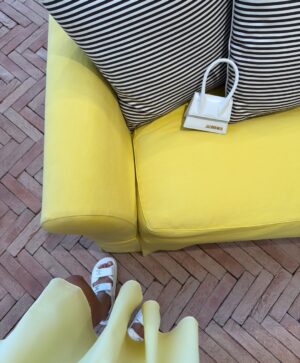 Rebecca Ghaderi Instagram - Congratulations @simon_porte_jacquemus on the opening of the first @jacquemus boutique in LA! 💛🍌🍋
افتتاحیه اولین بوتیک jacquemus در لس آنجلس🌼