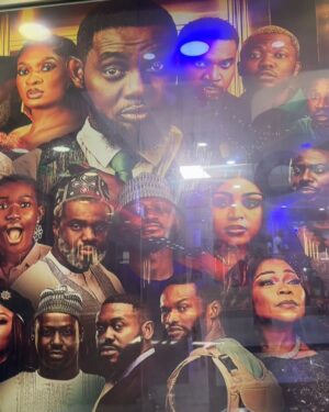 Regina Daniels Instagram - Happy new year everyone!!! 
Same me ! Same attitude! Different goals ! 😁🤭 

I watched the Waiter with my family and trust me when I say this movie beat my imagination! Bros Ay went all out and it came out perfect ! @aycomedian