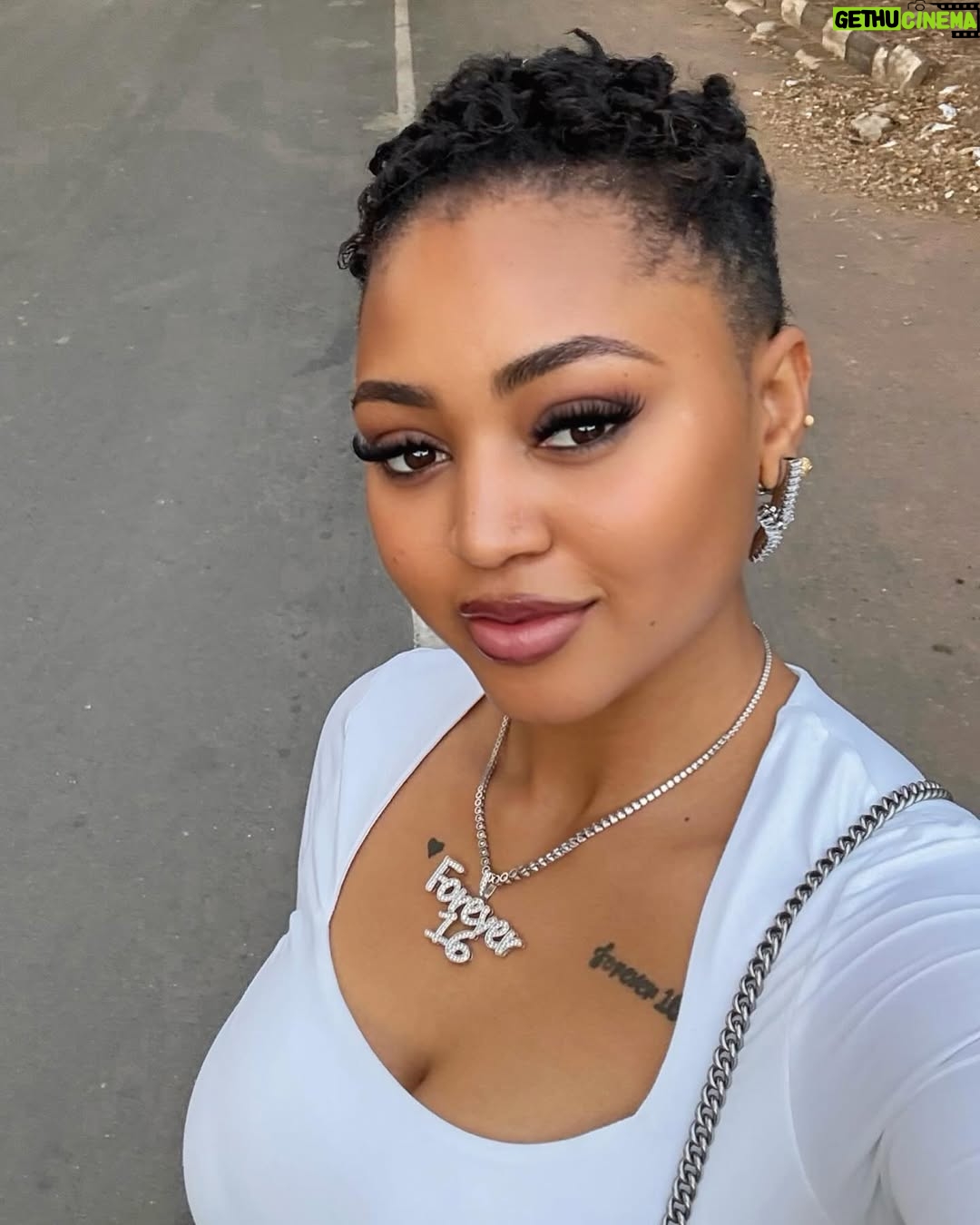 Regina Daniels - 250K Likes - Happy new year everyone!!!
Same me ! Same attitude! Different goals ! 😁🤭
I watched the Waiter with my family and trust me when I say this movie beat my imagination! Bros Ay went all out and it came out perfect ! @aycomedian