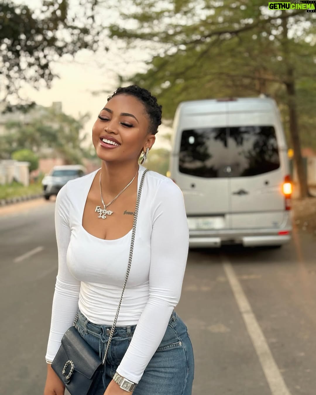 Regina Daniels - 250K Likes - Happy new year everyone!!!
Same me ! Same attitude! Different goals ! 😁🤭
I watched the Waiter with my family and trust me when I say this movie beat my imagination! Bros Ay went all out and it came out perfect ! @aycomedian