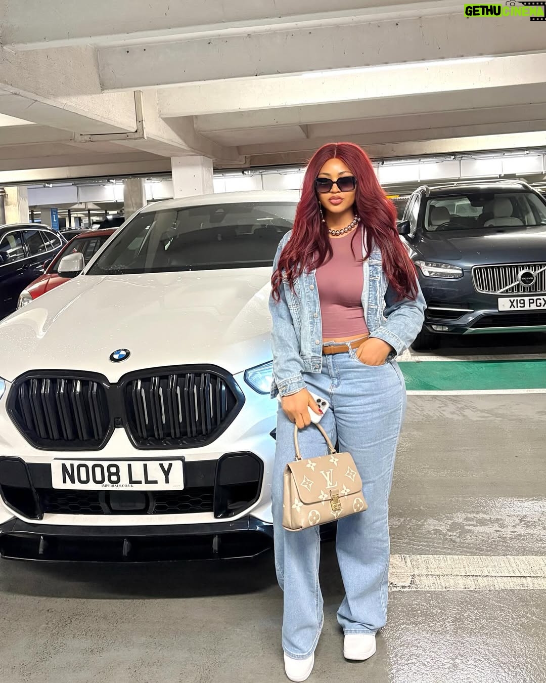Regina Daniels - 221.1K Likes - In London for the premiere of the movie THE WAITER and it’s a blast already ! 🤩