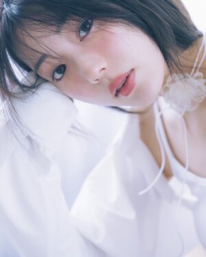 Riho Nakamura Instagram - @ray.magazine 🌸