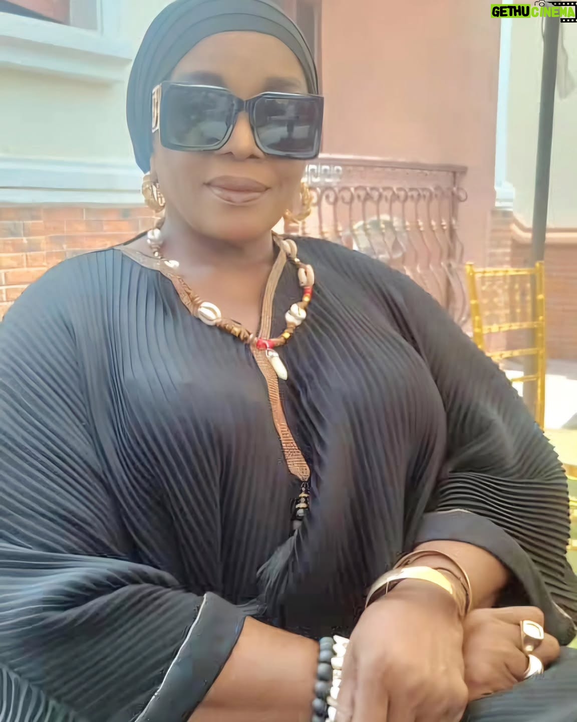 Rita Edochie - 1.6K Likes - 🙌🙌🙌🙌🙌🙌🙌🙌🙌🙌
GREAT LOVERS OF RITA EDOCHIE , I THANK YOU ALL IMMENSELY....
I WRITE TO APPRECIATE THE SYMPATHISERS WHO REALLY SHOWED CONCERN FOR THE DEATH OF MY SISTER-IN-LAW ACTRESS NKECHI NWEJE
MAY THE ALMIGHTY GOD BLESS YOU ALL , AS I ALSO ASK FOR YOUR PRAYERS SO THAT THE ALMIGHTY GOD SHALL GRANT THE NWEJE FAMILY THE FORTITUDE TO BEAR THE GREAT LOSS .
FOR ALL HER FANS AND ADMIRERS , I ALSO PRAY THAT IT SHALL BE WELL WITH YOU ALL .
NOBODY QUESTIONS THE WILL OF GOD .
AS IT PLEASES HIM TO CALL BACK OUR WIFE , SISTER , AND FRIEND AT THIS VERY TIME THAT SHE IS SUPPOSED TO ENJOY THE FRUIT OF HER LABOUR , WE PRAY THAT HER GENTLE SOUL SHALL REST IN THE BOSOM OF OUR LORD JESUS CHRIST .
YOU WILL ALL BE INFORMED DURING THE BURIAL CEREMONIES AS ARRANGED BY THE FAMILY .
GREAT LOVERS OF RITA EDOCHIE NGWANU LET'S MOOOOOOVE ON FOR NOOOOOW 😘😍🥰💚💚💚💚💚💚💚 .