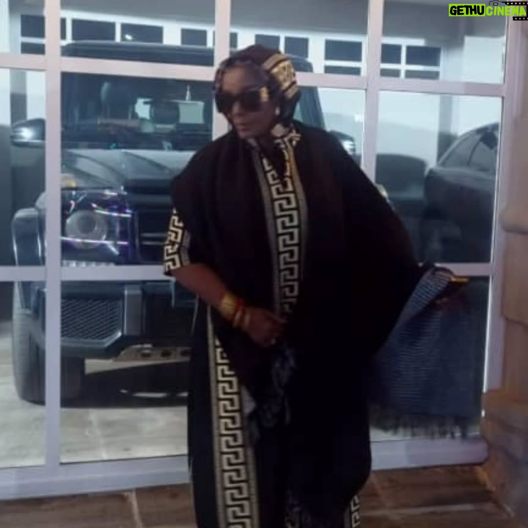 Rita Edochie - 1.3K Likes - WHO MISSED ME AND MY WAHALA / VIBES ?
BE HONEST OOOO .
GREETINGS GREAT LOVERS OF RITA EDOCHIE NGWUNU WHO MISSED ME ?
ANYWAY SHAAA OOOO , I DON MISS UNA WELL WELL .
I AM BACK HOME 😘😍🥰💚💚💚💚💚💚💚