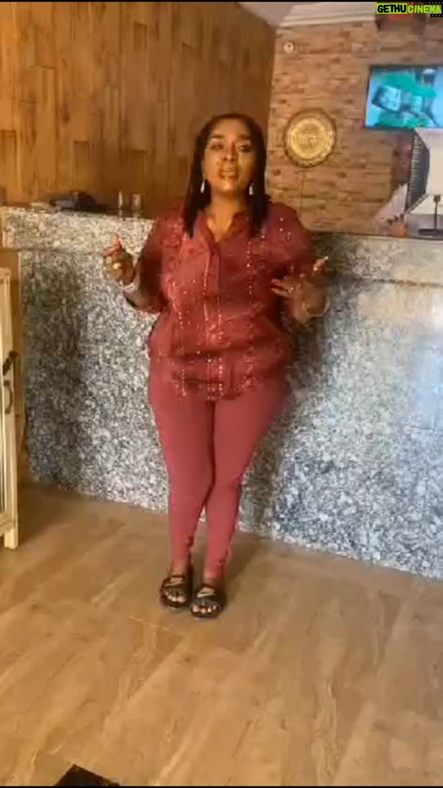 Rita Edochie - 14.2K Likes - DEATH WISHES KWA CHAAAAAIIIIII UNA NO ASK QUESTIONS ?
DEM DON INSULT ME TOO MUCH OOOO 🤣😆😂😄😆😂🤣 SO TEEE NA DEATH WISHES..........
ME ? RITA EDOCHIE ,
BU NKE MMELU JUAA OYI EMEKWASIM OZO ,
NTI RUBBER DI NA NWANYI , THE FEAR 😨 THAT FEAR 😨 FEARS 😨
ALUSI AGBA OTO EFE ,
AZU ANU UKA NWUNYE COMR TONY NCHEKWUBE EDOCHIE TAAAAA UNA NEVER REACH AM 👌.
GREETINGS GREAT LOVERS OF RITA EDOCHIE NGWUNU CHECK THE MATTER FOR MATTHIAS NOOOOOW 🙌😘😍🥰💚💚💚💚💚💚💚