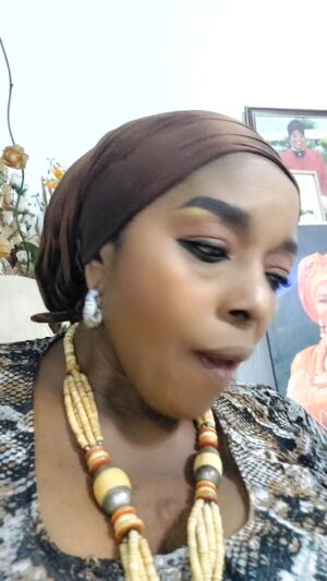 Rita Edochie Instagram - HAPPY SUNDAY, GREAT LOVERS OF RITA EDOCHIE 😘 😍 🥰 💚 💚💚💚💚💚💚