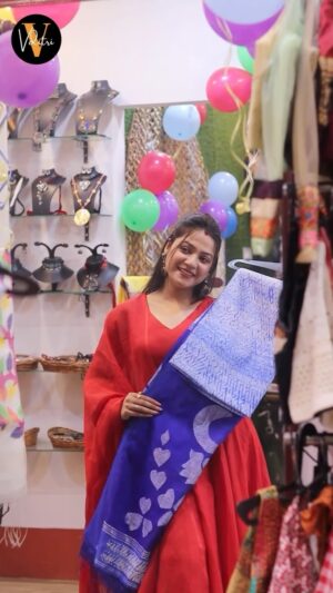 Ritu Rai Achary Instagram - Experience the perfect blend of tradition and modern elegance at Vidtri this Pujo season. Discover exquisite hand lumbani sarees, katan silk and stylish tussar work Punjabis for men, along with custom-tailored bridal and haldi outfits and innovative office wear.

So hurry up and visit this heaven for saree lovers  this Pujo and beyond at 87/279, Raja SC Moulik Road, opp Ramgarh Bazar, Kolkata 47;
 Redefine and rediscover yourself once again this pujo with vidtri.
For details,and queries you can call  919874195239.

#DurgaPuja2024 #SareeShopping #VidtriBoutique #EthnicWear #DesignerSarees #PujoFashion #BengaliStyle #KolkataBoutiques #BoutiqueShopping #KolkataFashion