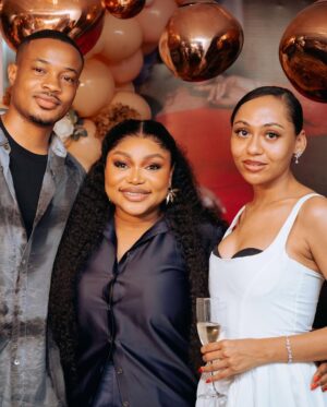 Ruth Kadiri Instagram - The beauties created by God who showed up!!!!!

More photos coming… thank you all❤️